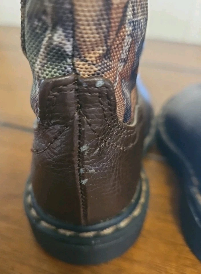 Botas Mossy Oak Garanimals para niños pequeños talla 2 Foto 4 de 4