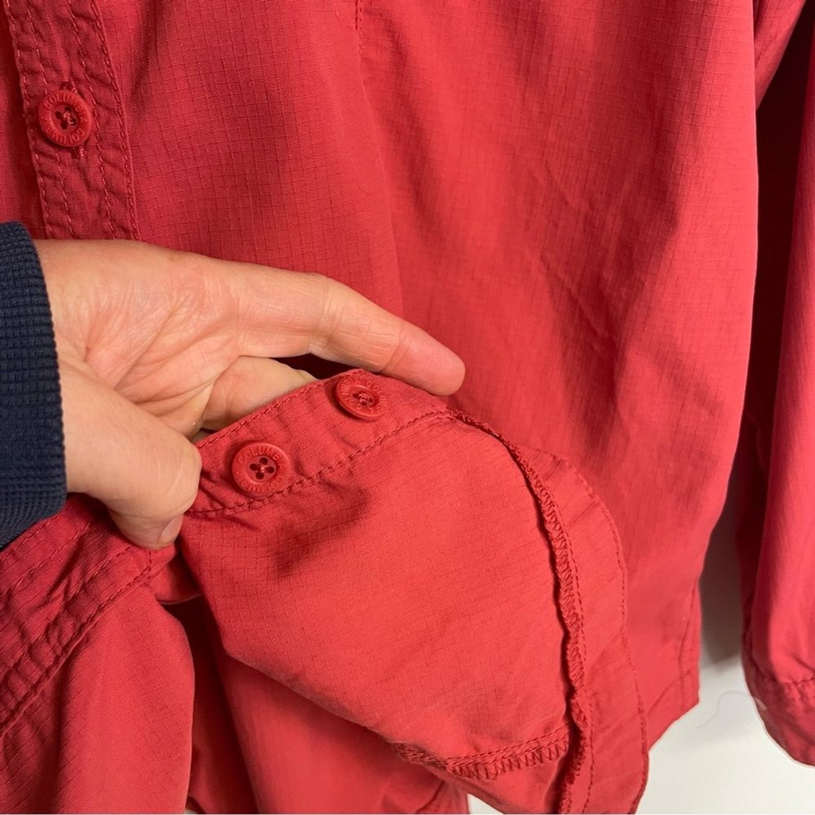 Columbia Women's GRT Button Down Long Sleeve Shirt Size Large thumbnail 9