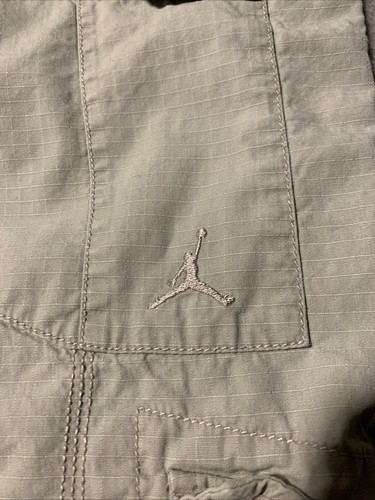 Nike Air Jordan Cargo Shorts Herren 34 Beige Khaki Jumpman Streetwear Y2k Utility - Bild 6 von 8