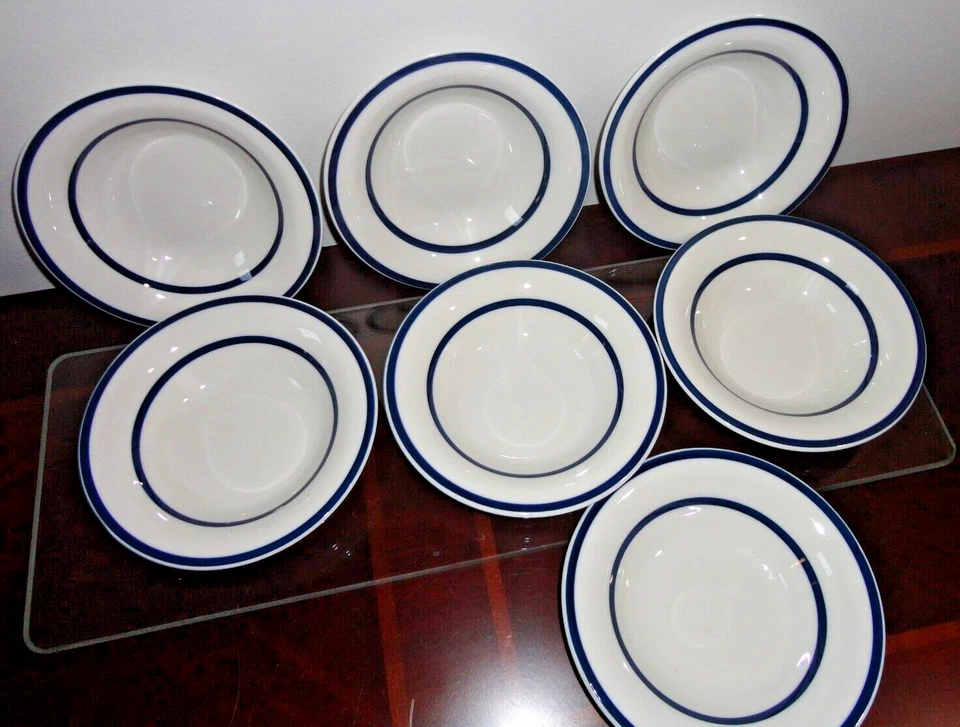 ВИНТАЖНЫЙ ПОЛНОСТЬЮ СЕГОДНЯ БЕЛЫЙ ФАРФОР С КОБАЛЬТОВЫМИ СИНИМИ ПОЛОСАМИ 7 СУП ЧАША 7 1/4» - Изображение 2 из 4