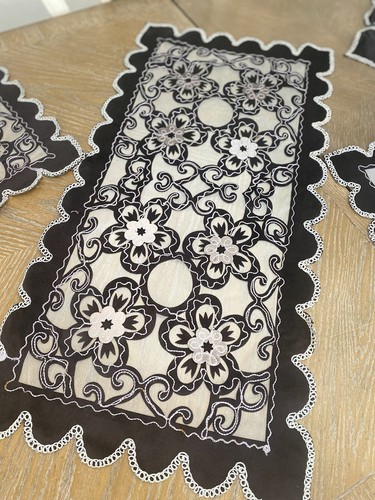 embroidery table cover Set 4 pic Fully velvet Bead Handmade Christmas Tablecloth - Picture 5 of 9