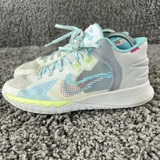 Nike Kyrie Flytrap V Basketball Shoes Youth 4.5 White Blue Chill Sneakers