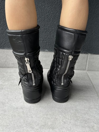 BOTAS ACOLCHADAS VINTAGE CD CRISTIAN DIOR CUERO SUAVE NEGRAS PARA MUJER talla 37.5 - Imagen 6 de 24