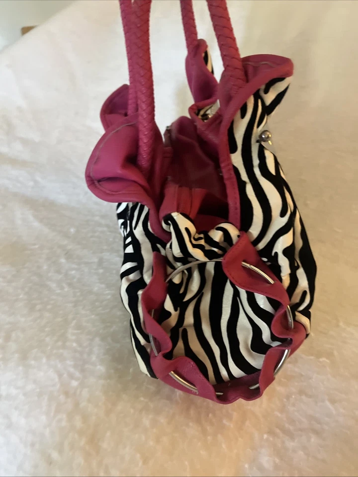 Monedero/Bolso de Cebras Rosas Btn & Cremallera Entrada Correas de Transporte Vibrantes Un Par de Lágrimas Foto 4 de 4