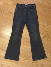 Levi's Women's 70 s High Rise Flare Jeans 28