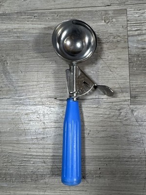 Hamilton Beach Model 78 Ice Cream Scoop Blue Handle Stainless Steel Vintage