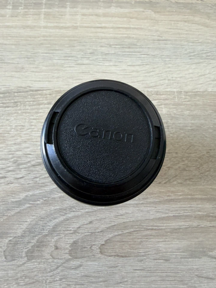 Canon EF 100mm F2.8 Macro USM AF Lens with Lens Caps - Used - Great Condition - Image 4 of 4