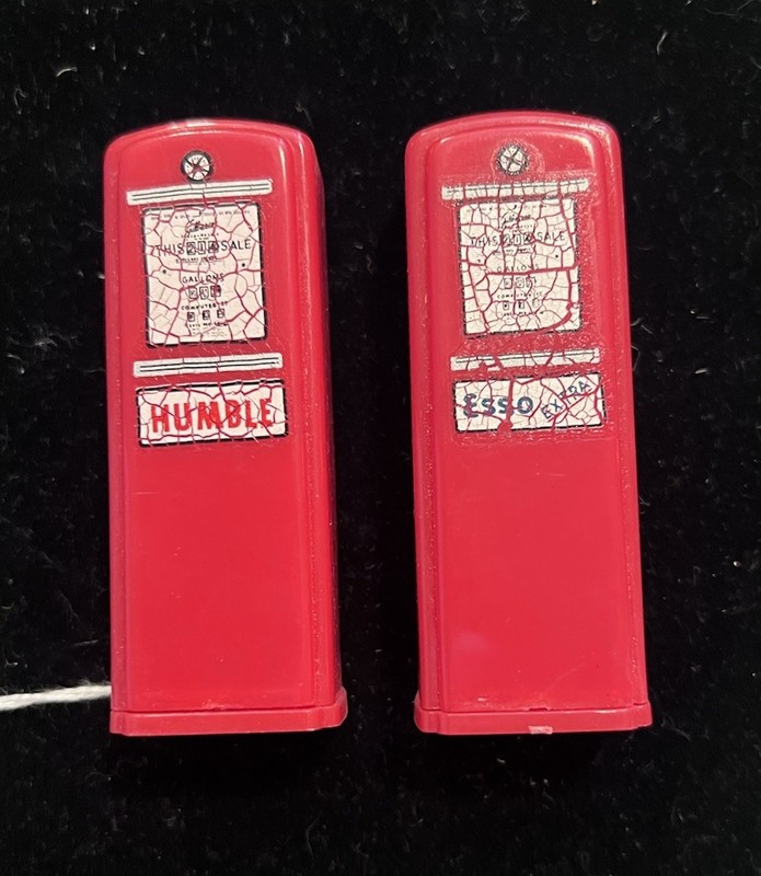 Esso Humble Gas Station Salt and Pepper Shakers, 1950s Baird Texas