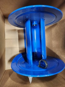 Clearance-Coxreels V-117-850 Vacuum hand crank reel, 1-1/2" x 50'