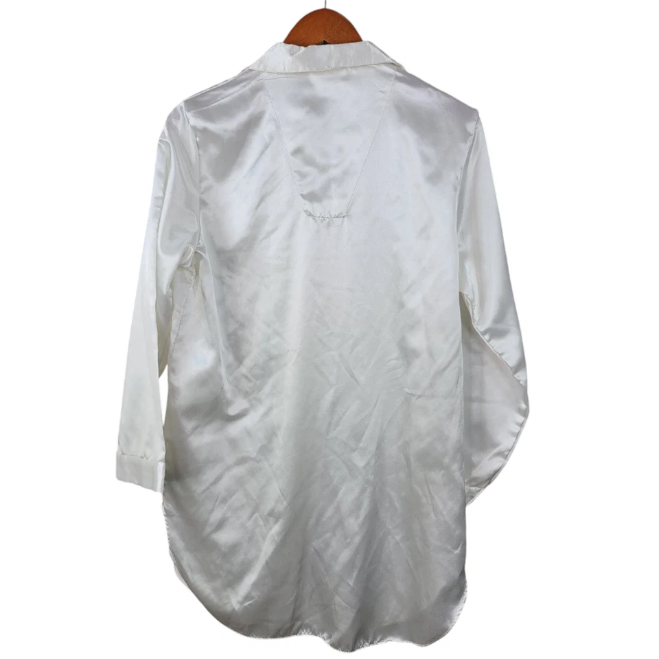 Camisón vintage de satén de piel de peluche pequeño suave forrado de franela camisa para dormir floral Foto 3 de 4