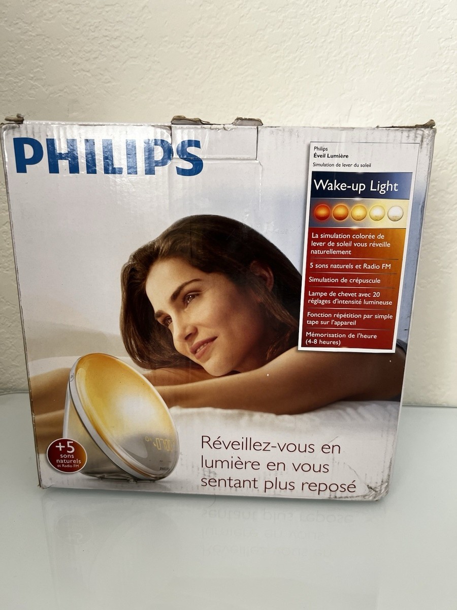 Philips HF3520 60 E Wake-Up Light With Colored Sunrise Simulation