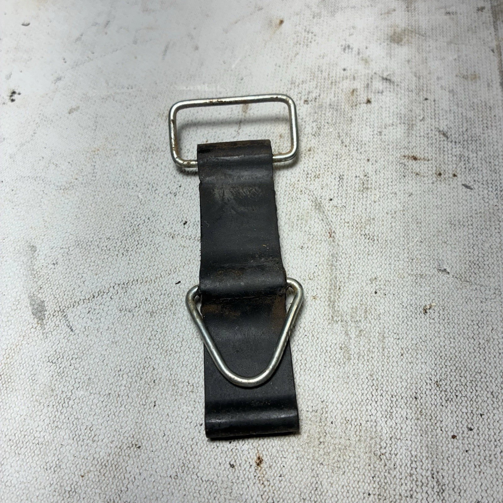 OEM 2003Kawasaki Gas Tank Strap KX65 80 85 100 125 500 KLX250 300 650 KDX200