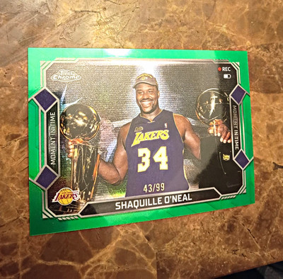 Topps 2026 Chrome Moment in Time Shaquille O'Neal Lakers MT-22 Green 43/99