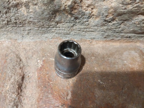 Vintage 1953 SNAP-ON TOOLS F-121 USA 3/8" socket 3/8-drive 12-pt underline logo - Picture 6 of 6