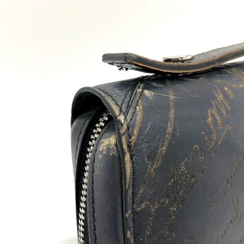 Berluti Calligraphy Itauba Wide Travel Wallet Long Wallet Black/SilverHardware - Picture 8 of 13