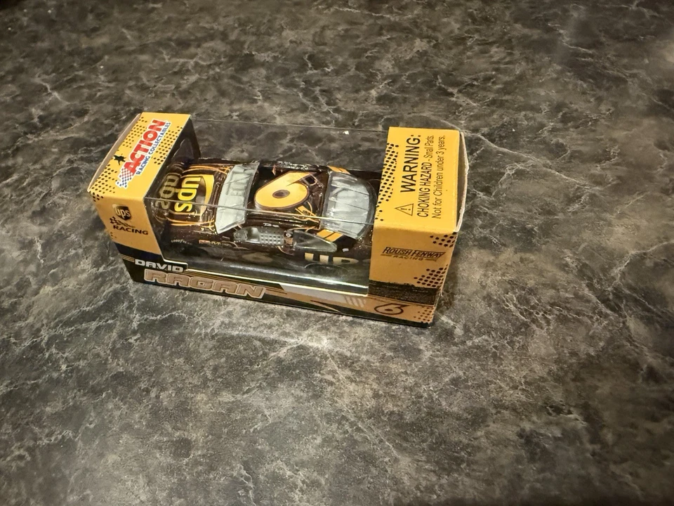 2009 David Ragan #6 UPS Rare COT 1/64 Scale NASCAR Diecast ACTION RACING - Image 2 of 4