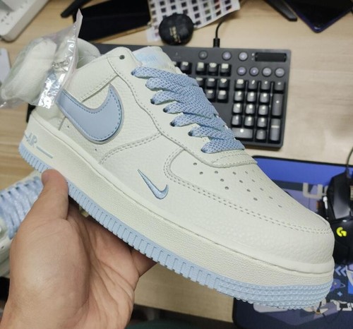 Multiple Sizes - Nike Air Force 1 '07 Low Triple - Picture 2 of 5
