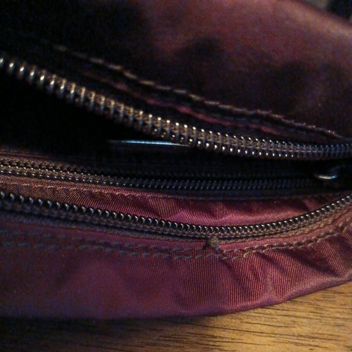 PRADA Nylon Kosmetiktasche burgund klein Damen Italy - Bild 6 von 6