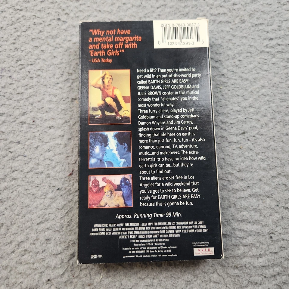 Earth Girls Are Easy Vhs Classic 1989 Cult Geena Davis Jim Carey Damon Wayans... - Image 2 of 3