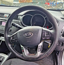2015 KIA RIO ECODYNAMIC MK3 MULTIFUNCTIONAL STEERING WHEEL COMPLETE