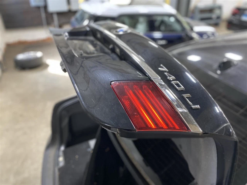 TRUNK LID 740i 740il 750i 750il 760li Active 7 Alpina B7 13-15 Black 1422742 Foto 2 de 4