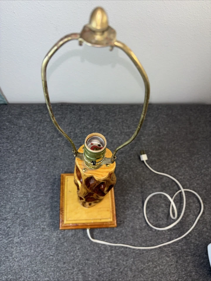 Diamond Willow Wood Lamp Table Lamp Large 24in Vintage Bedside Lamp - Image 4 of 4