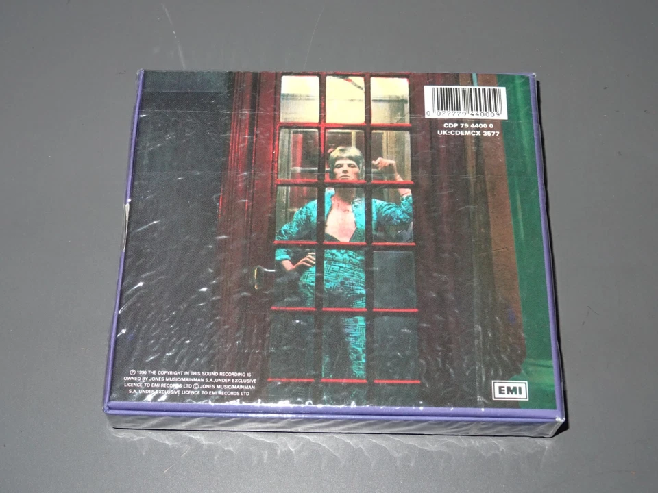 DAVID BOWIE - ZIGGY STARDUST (DELUXE) / EMI 1-CD-BOX-SET 1990 OVP! SEALED! - Bild 2 von 4