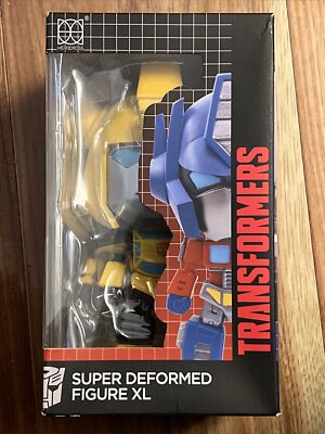 NEW HASBRO SUPER DEFORMED FIGURE XL TRANSFORMERS Bumblebee 6'' FIGURE