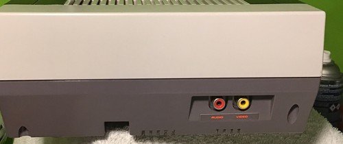 Nintendo NES Console 4 Controllers 2 Zappers Mario 3 Super Mario Bro Duck Hunt - Picture 4 of 12