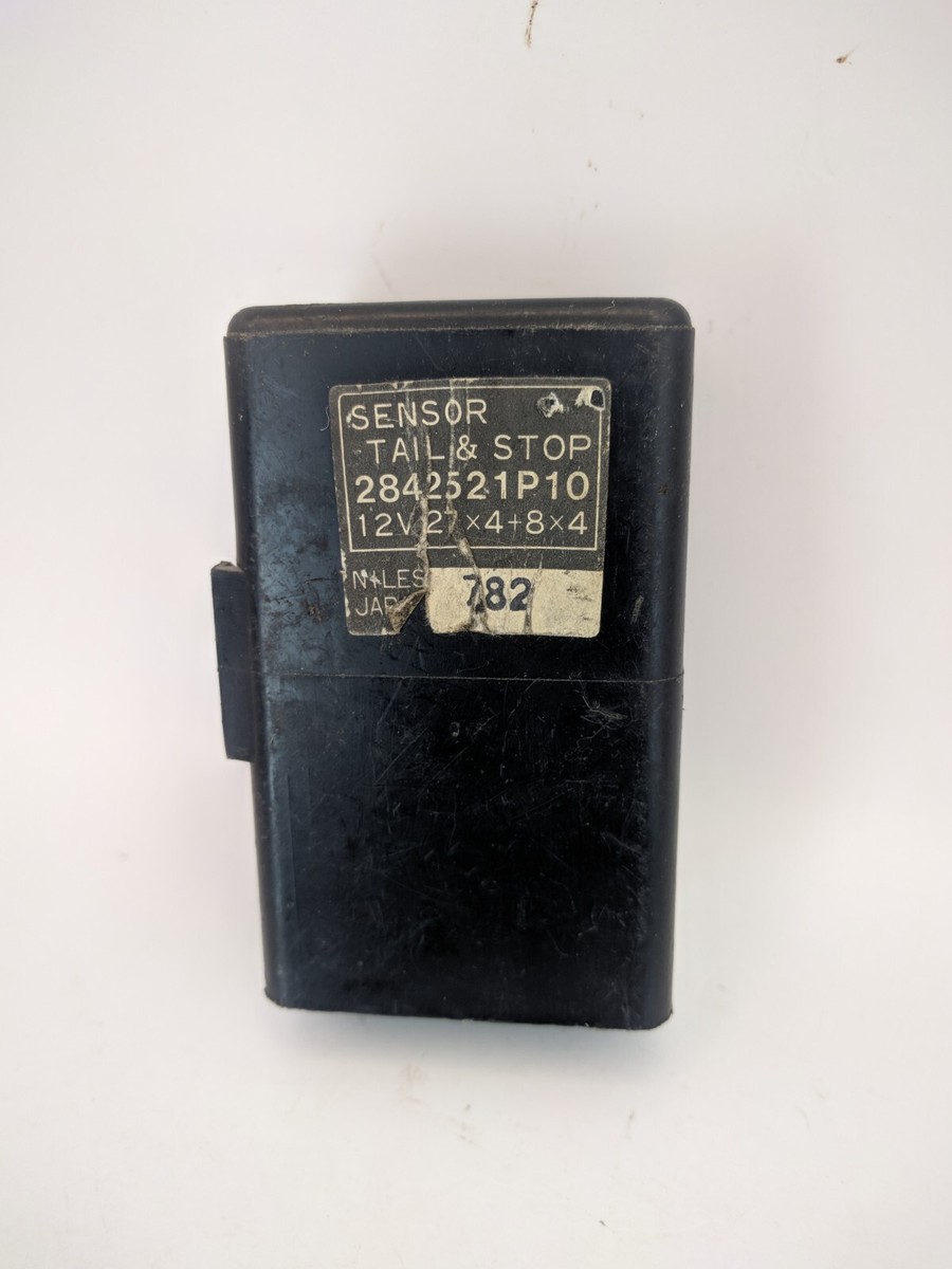 ☻ 1987-1989 Nissan 300ZX Z31 Tail Light Brake Stop Sensor