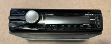 cdx-gt57up  sony Fm Am Compact Disc Player USB iPhone Compatible Sirius Ready