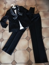 Canda by C & A*eleganter Hosenanzug Gr. 40 schwarz  & 1 Blazer Gr. 40 rot .Neuw.