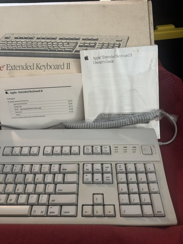 Vintage APPLE Extended Keyboard II - Model M0312 OEM Original Box & Papers -Rare - Afbeelding 6 van 17
