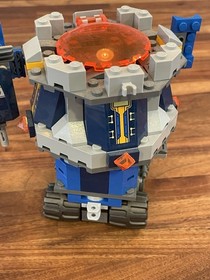 LEGO 70322 Axl's Tower Carrier NEXO KNIGHTS InComplete??