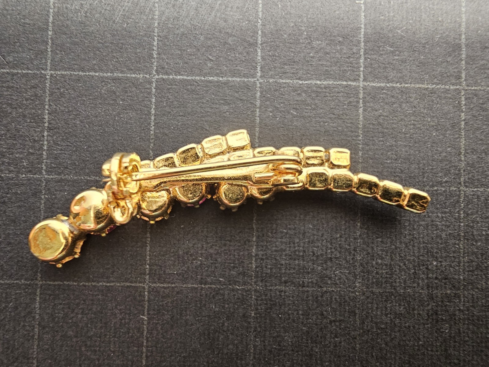 Multiple Stone Red Gemstone Brooch - image 5