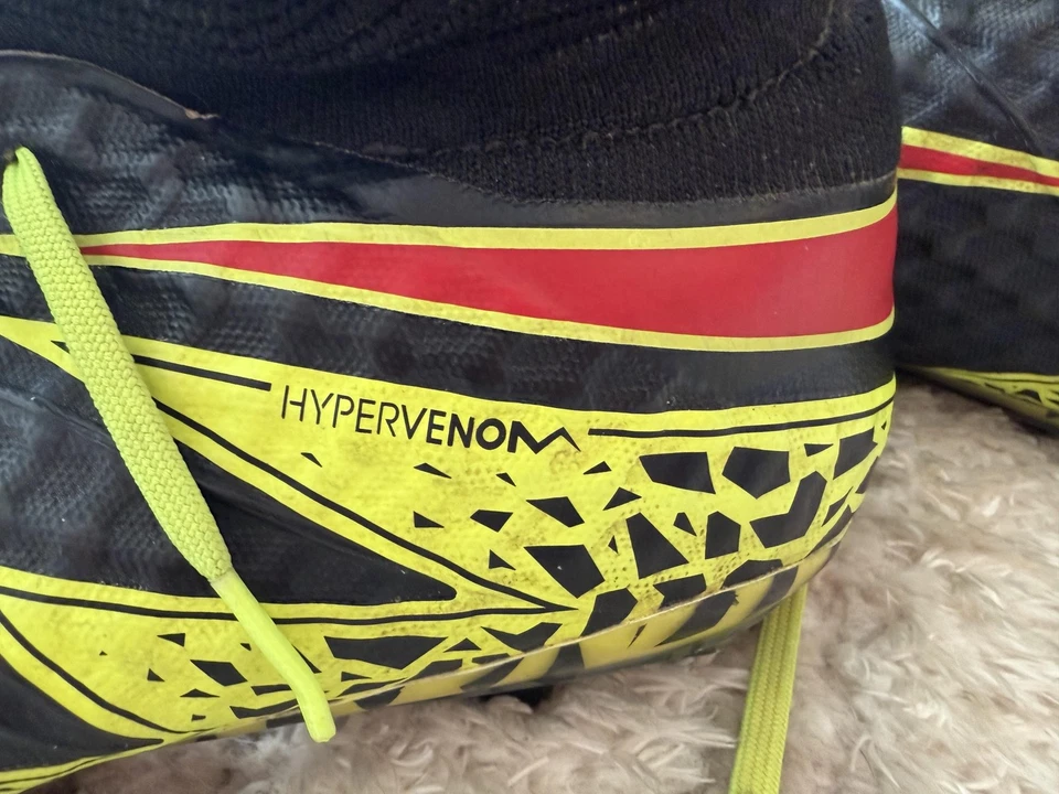 Мужские футбольные бутсы Nike Hypervenom Phantom II SG Pro ACC 10,5 черные вольт - Изображение 2 из 4