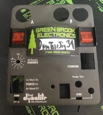 DYNATESTJIG34 - DYNALITE - ROAD 500W/S FLASH GENERATOR faceplate with switches -