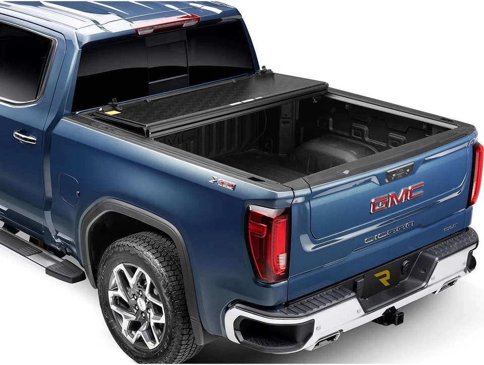 UnderCover Select Tonneau Cover Fits 2017-2024 Nissan Titan/ Titan XD 6'7" Bed Foto 2 de 4