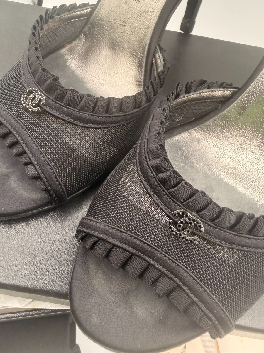 CHANEL シャネル スカラップパンプス s-l1200.jpg