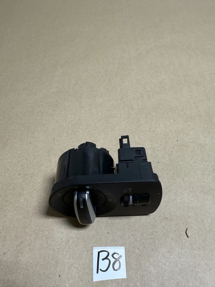 Interruptor de luz antiniebla faro AUDI A3/TT 2010-13 # 8P1 941 531 DG B8 Foto 3 de 4