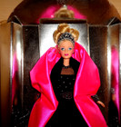 1998 HAPPY HOLIDAYS BARBIE DOLL BY MATTEL-NEW ON BOX BOARD-SPECIAL EDITION — photo 2