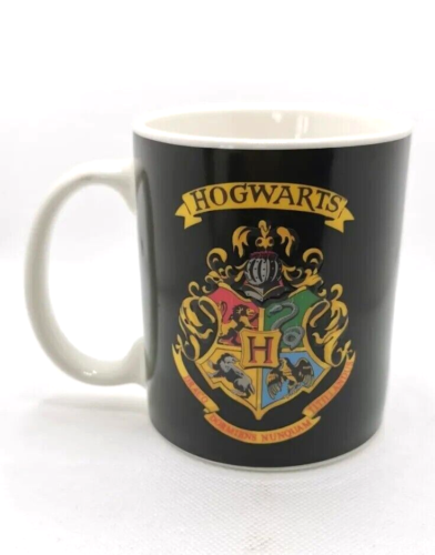 Harry Potter Mug Heat Changing Hogwarts Crest Colour Gift Boxed Tea Coffee - Picture 1 of 6