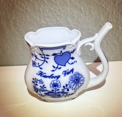 Vintage KARLOVY VARY PORCELAIN SIPPING CUP Blue And White CZECHOSLOVAKIA