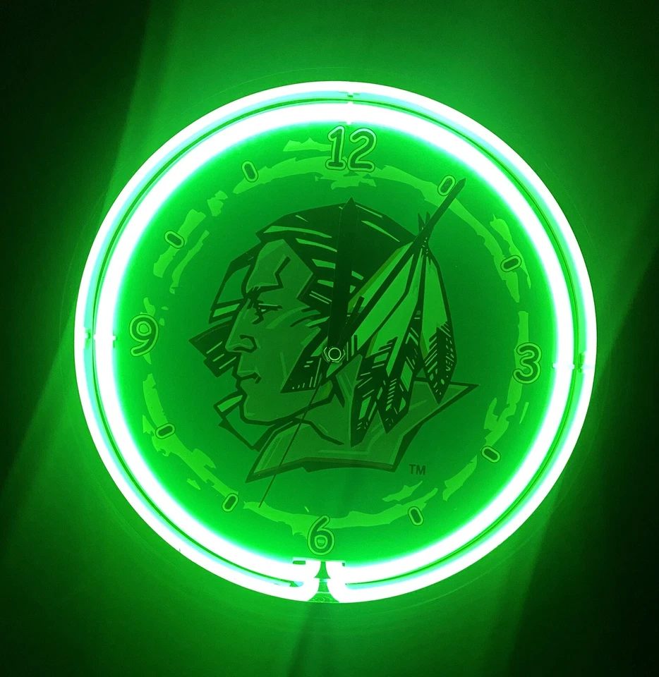 NCAA North Dakota State “Blackhawk” Neón Reloj Equipo Universitario Logo 15” Raro Foto 2 de 4