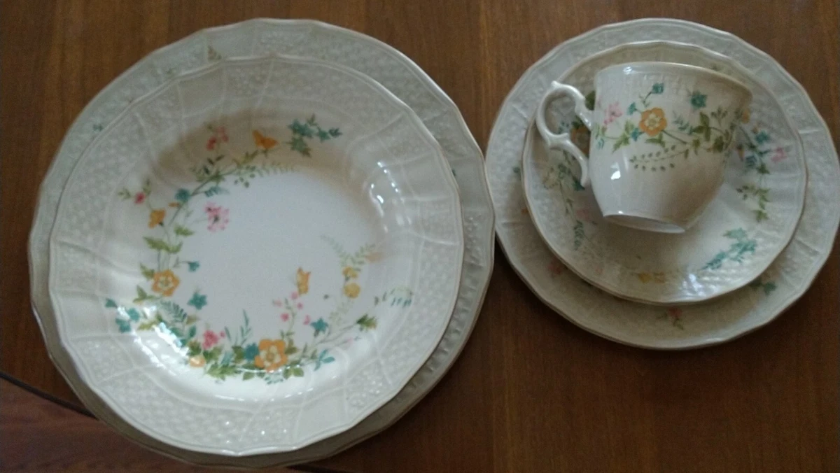Mikasa Complete Bone China Dinner Service Sets for sale | eBay
