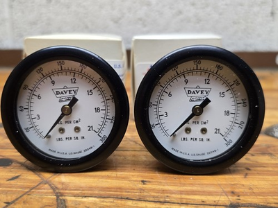 #ad Pair Of Davey Air Compressor Pressure Gauges 300psi 2quot; Face 1 8quot;ANPT USA NEW $19.99