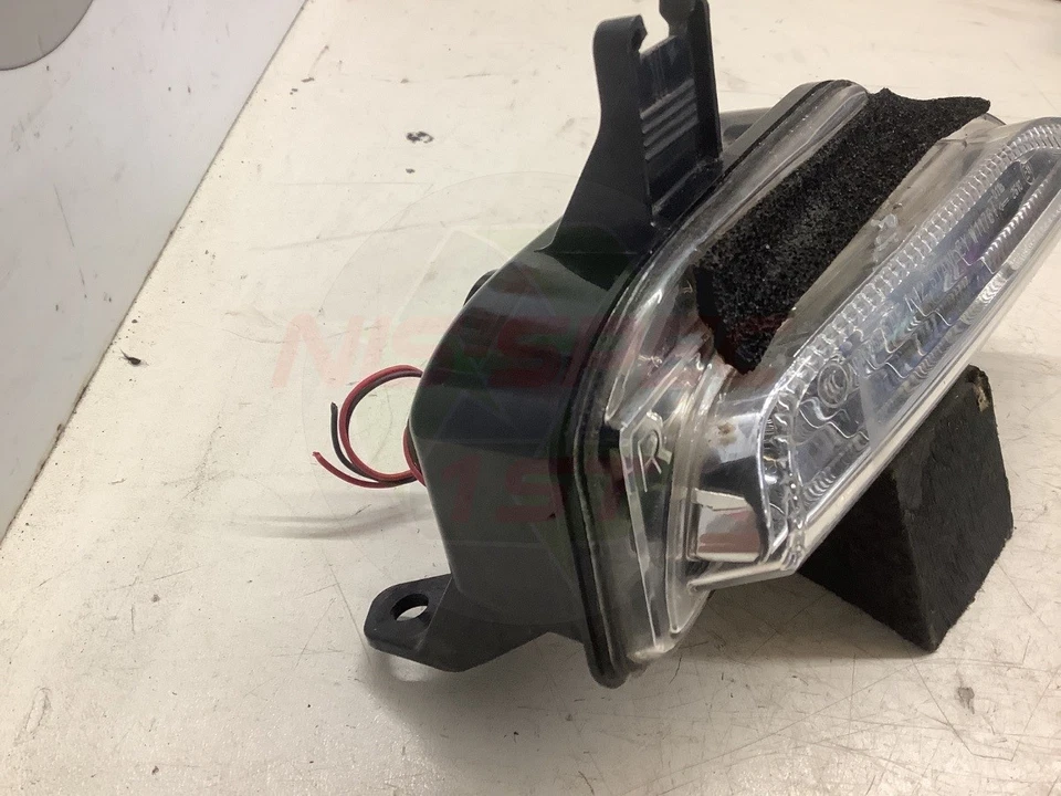 Indicador manual O/S/F Infiniti Q50 SE Exec 2,2 L D 2013-2018 261304GA0A Foto 2 de 4