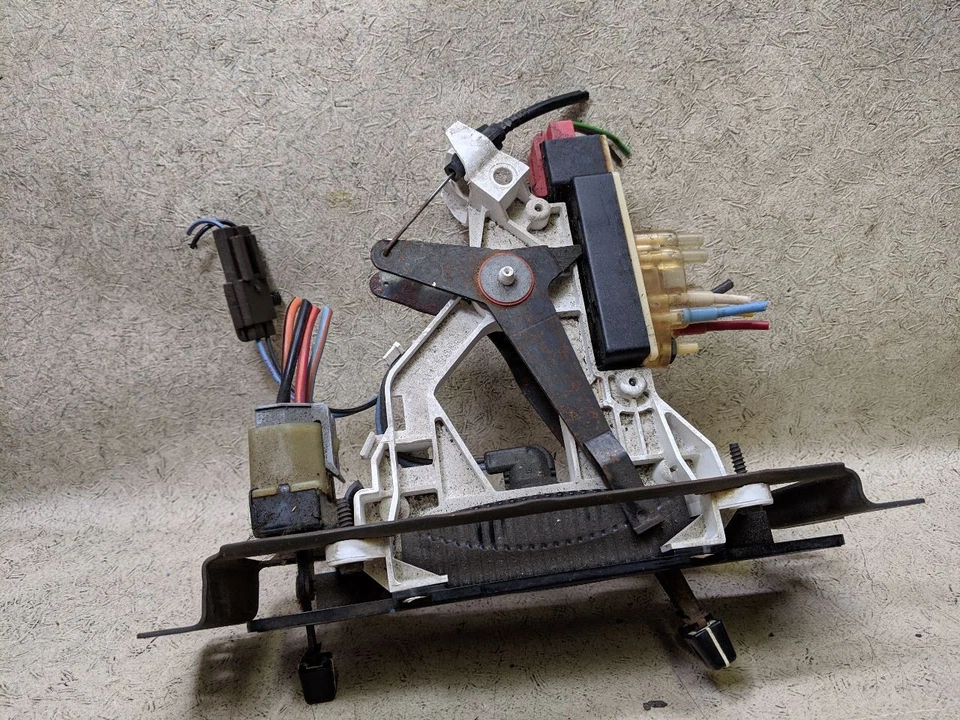 Control de temperatura climático con interruptor de calefacción de CA para furgoneta Ford E150 f64 88-91 Foto 4 de 4