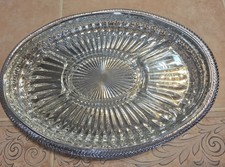Regal Silver 14in Oval Silverplated 5-compartment Serving Tray W Glass Insert Regal Silver 14in Oval Silverplated 5-compartment Serving Tray W Glass Insert