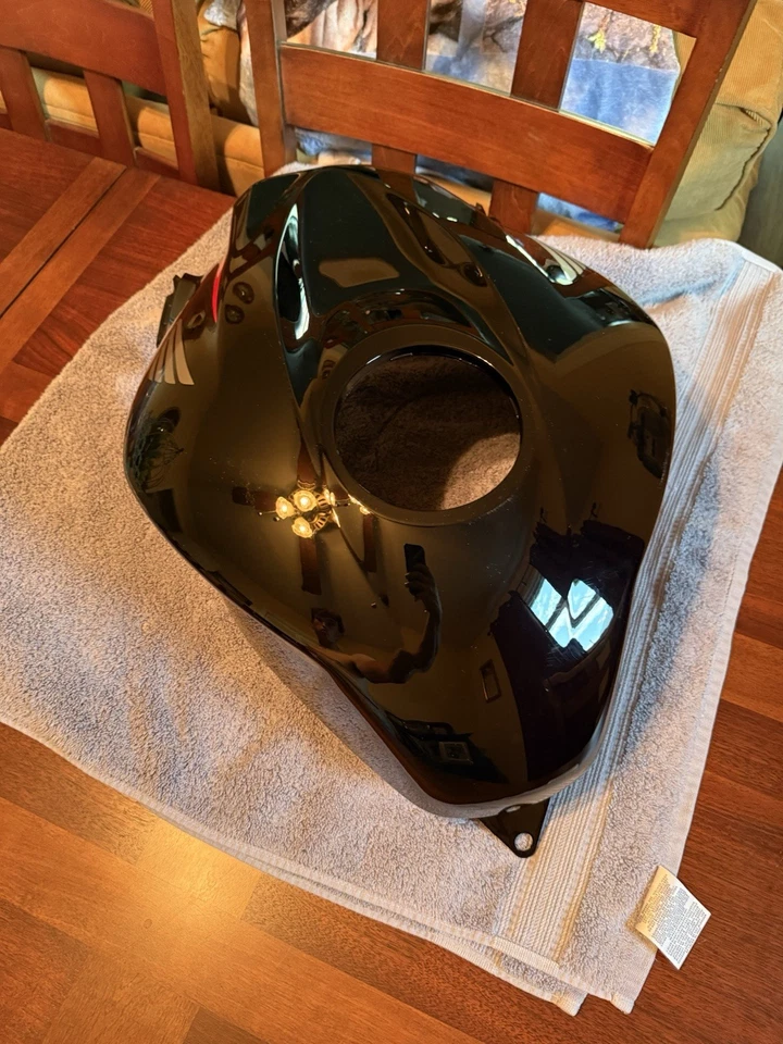 Honda CBR 600RR 2007-2012 OEM cubierta del tanque de combustible panel de carrocería de gasolina negro/rojo  Foto 3 de 4